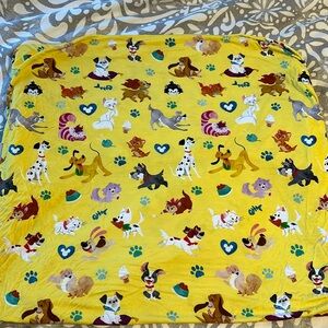 Little Sleepies Disney Pets Crib Sheet 🐾